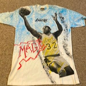 Rare, XL Magic Johnson T’s, Los Angeles Lakers Magic Shirt. Vtg 90’s. Never worn